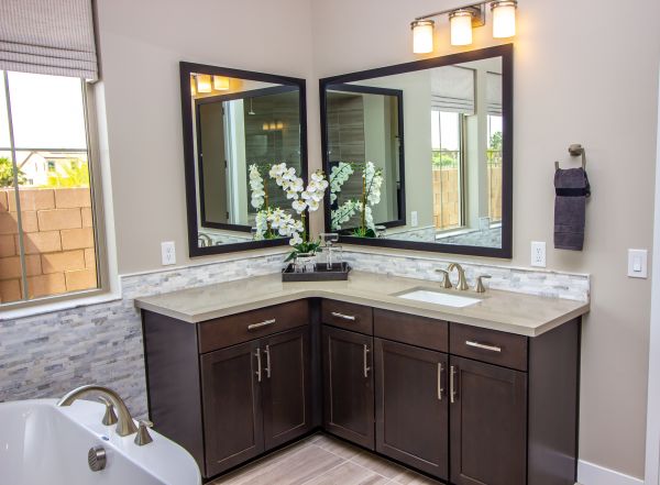 Vanity Installation in La Vernia
