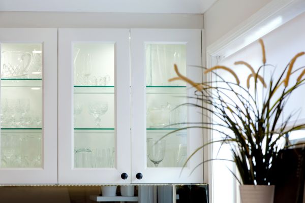 Glass Cabinet Repair in La Vernia
