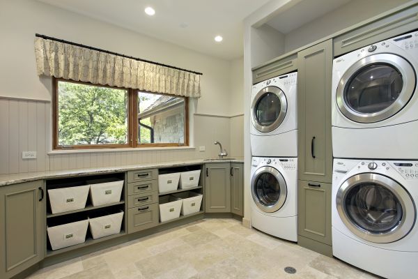 Laundry Storage Installation in La Vernia